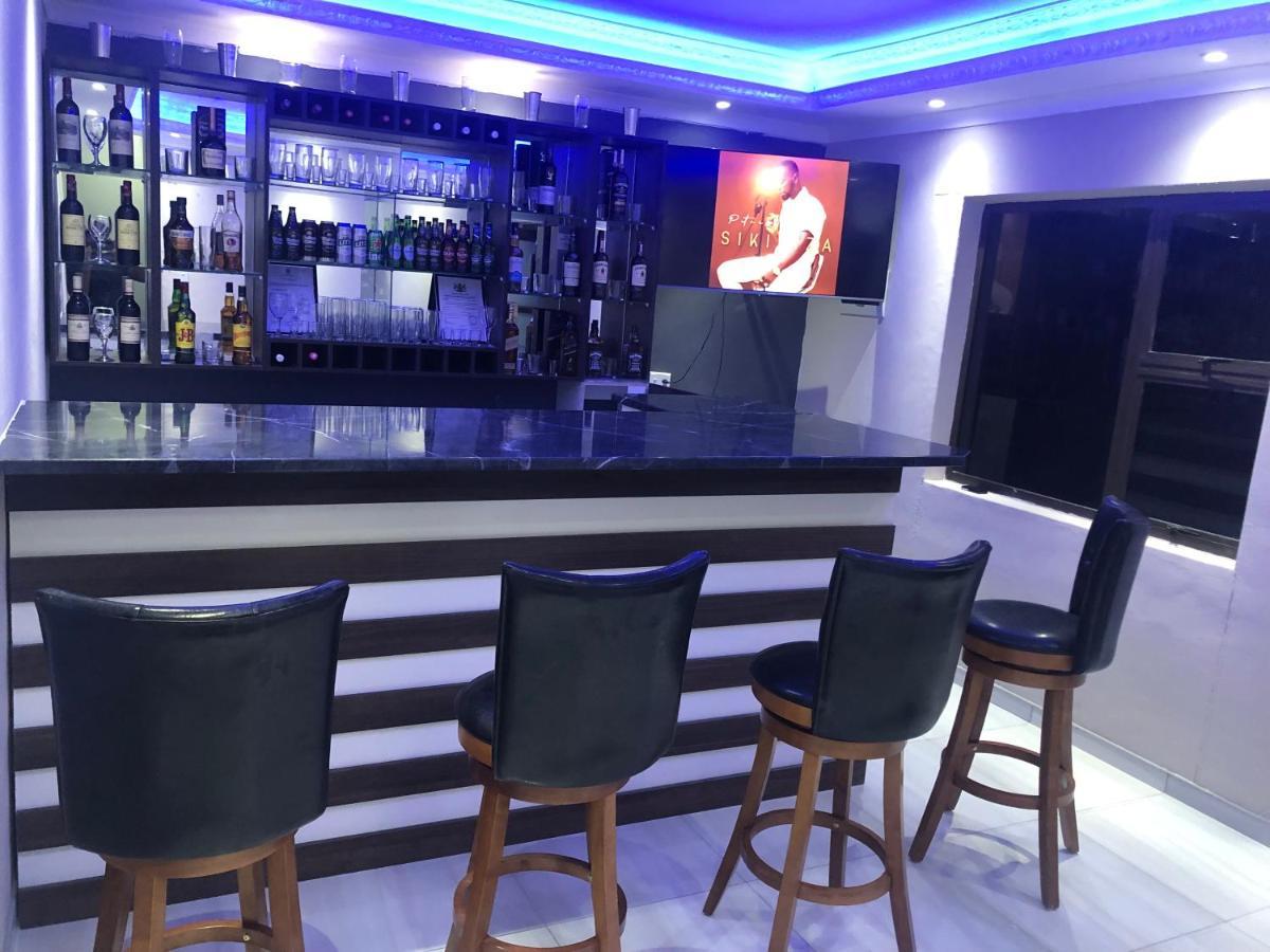 The Nest Overnight And Accommodation Usakos Bagian luar foto