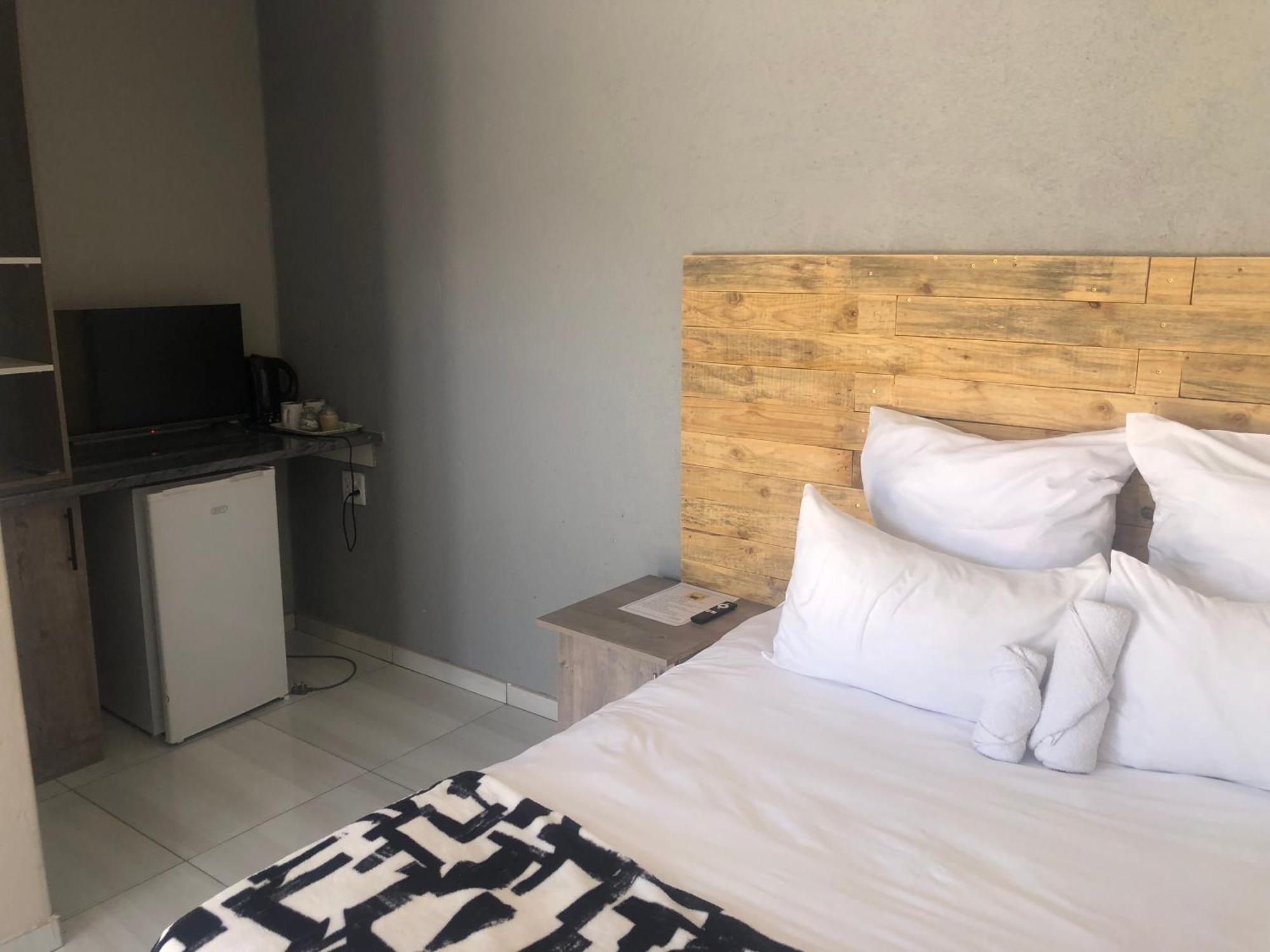 The Nest Overnight And Accommodation Usakos Bagian luar foto